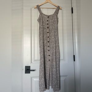 Maxi Leopard Print Dress - Sleeveless